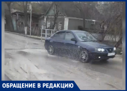Жители ул.Шевченко просят сделать водоотведение возле нового моста. 